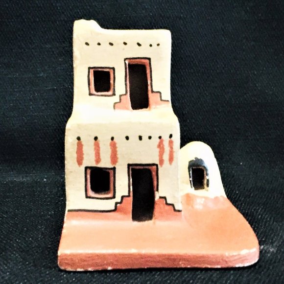 Vintage One of a Kind Pottery by Percingula R. Tosa Jemez Pottery Adobe Home - Picture 7 of 9